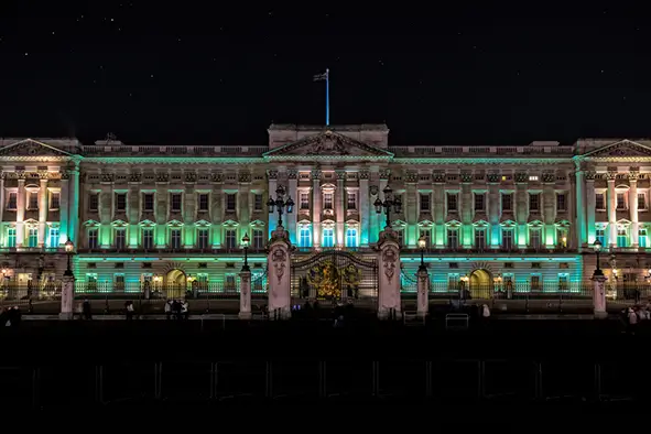Buckingham Palace Tour1