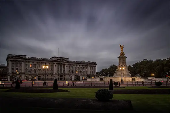 Buckingham Palace Tour5