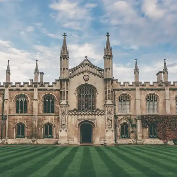 Oxford & Cambridge Tour