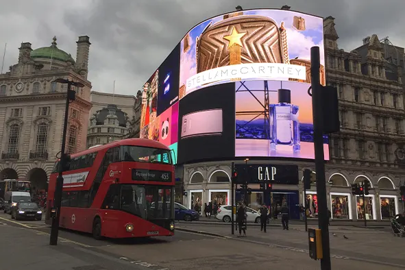 London by Day - Image 5
