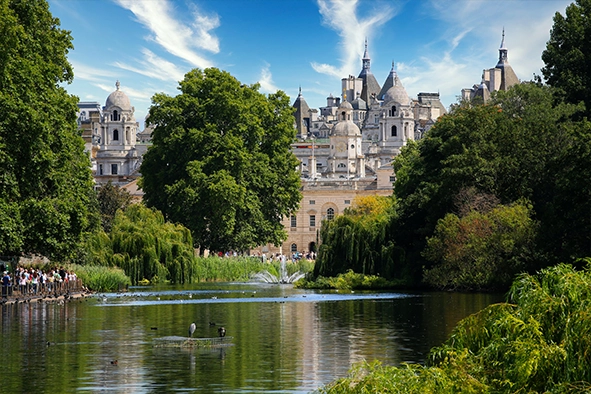 Hyde-Park-3-1.webp