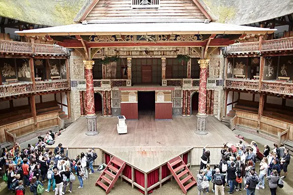 Shakespeare-Globe2-2.webp