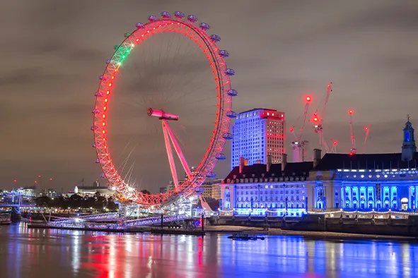 London by Night - Image 3