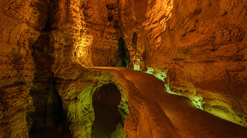 Sof Umar Cave